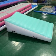 기계 체조 에어 매트 태권도 유도 덤블링 체육관 운동 로고 공기주입식 트랙 램프 공기 경사 삼각형