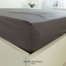 1e0bed58b7e0ba5a4d02ae6d6f69a58cf38a056e3d9f2c598e25ebe20db2.jpg