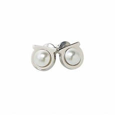 페라가모 간치니 펄 귀걸이 76 0121 CREAM PLDL 0696455