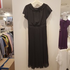 조이너스<<특가진행 품절임박>>무료배송 여성정장*인기상품*영업용 세미정장 캐주얼 플리츠 롱 여름 원피스 바캉스 슬림핏 명품 기계 주름 보라색 바캉스 롱 여자 쉬폰 원피스” /></p>
<p class=