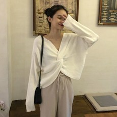 안나리야 루즈핏 꼬임 브이넥니트 SY