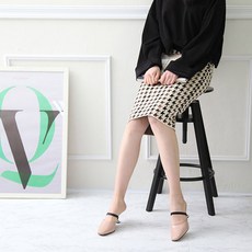 aa5bae2e3589fea93007e9181cdc1c1601cbb728ff6c48fb18d6bb0e2e7b.jpg