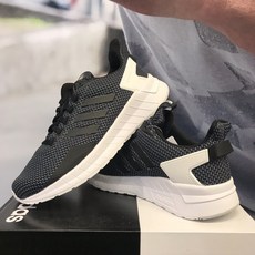 아디다스 퀘스타 라이드 (DB1308)
