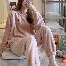 오버핏 편안하고 따뜻한 겨울 수면잠옷 커플잠옷 홈웨어 CW449