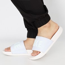 나이키오프코트슬리퍼