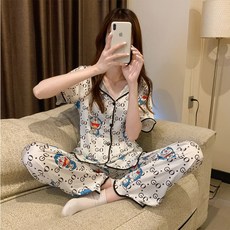 도라에몽실크잠옷