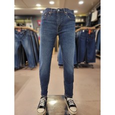 리바이스 데일리룩!! 두껍지 않은 사계절 스판 청바지 필요하죠??!! 힙과 허벅지가 여유있는 502 레귤러 테이퍼드 핏 남성 사계절 스판 청바지!![NC불광]1229