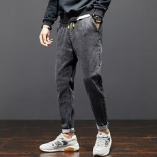 81906fb0f76d222da06c7f16c7b82ec290321caa5534c50b183e3b93af35.jpg