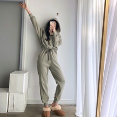 조거점프수트