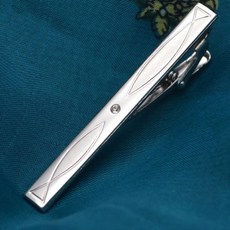 휴고보스넥타이핀