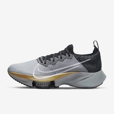 나이키에어줌템포