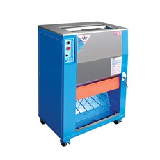 eacc15123aa1e7ffbb7a2867f40ef9be8092e0976b0deb2e6cb585a847a9.jpg