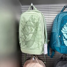 [국내매장] 나이키 NIKE 헤이워드 백팩(26L) 운동 책가방 오일 그린 FJ9232-343 - 헤이책가방