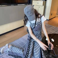 박나래점프슈트