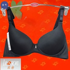 911edac35d5e23e4132c5023a53efc10885a988fbf552b92d9168ec4feed.jpg