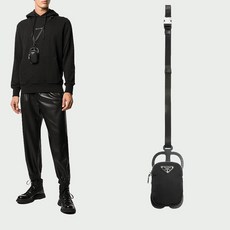 프라다 21SS 삼각로고 블랙 나일론 스트랩 폰 2ZT020 2DC7 F0002 2Z..