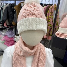 89aa4ae196ded4254789af27338d8f3abcc259972e8235d25bde363cb008.jpg