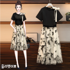 줄리엣이뽀 여름 사이즈다양 (M~4XL) 블랙 반팔 티셔츠와 나비자수 허리 밴딩 망사 스커트 세트룩 KJK-154