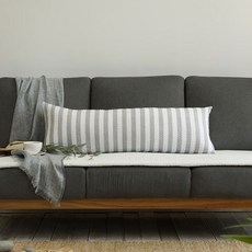 d26123061c272e0a313d91d911b34cec99b08baa0598c8d73dcc0d1dfef6.jpg