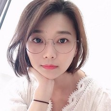 바이원아이즈 5g 초경량 베타 티타늄 동그란 안경테 린드버그 모르텐 디자인
