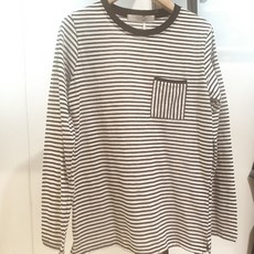 안지크 티셔츠