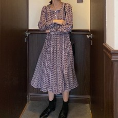 c1e0f1df91b341a2cd4d68deab44e3d14f1705457177b486a62fd0dc2cb0.jpg