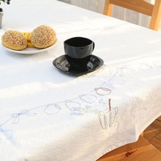 가운데식탁보