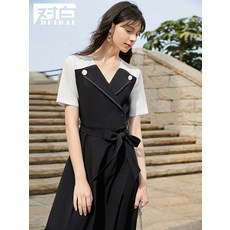 e88912a9616afbfde2a5e3d8799d1acb3afcb14aa062715e4fff7d0c3705.jpg
