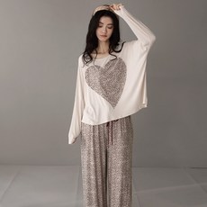 f0ba7553a64b280ea7f64b06db77767ded912ba97c7fd47adcae1f734d5b.jpg