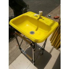 18fe1c42fb1d1d8096de8031ae4b9c2e8715f0a37a6f810c89d8c28c8b48.jpg