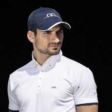 헬렌카민스키사비나