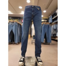 리바이스 무료배송!! 딱 예쁜 기본 일자핏의 사계절 스판 일자 청바지!! 블루 워싱으로 딱 예쁘지!! LEVI'S 505 레귤러 스트레이트핏 일자 청바지[NC불광]505-2409
