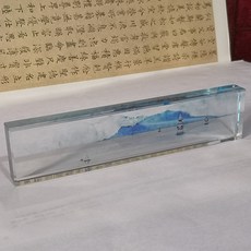 b05cd96dd2fa695d9d8f59293dc64fd394e6f90d4862930fbb7e1fe38bec.jpg