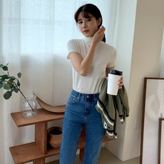 dc5e6a8ec127e801d5e49db9264efc0f93d7bb9c0a780450ddaf53bae56e.jpg