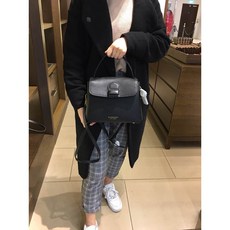4907bd08cfbb1542d457af4e53e0715c1db9bcb8fc0aeb3439edce293f9d.jpg