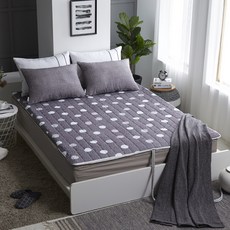 cc023de1359055028cd650f9990bed72481283a9c3f30f80520a56d121e5.jpg