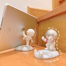 컴퓨터우주인피규어