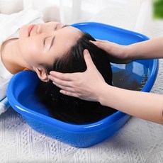 아기누워서머리감기기