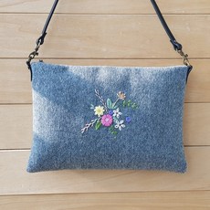  [아이니들] 꽃다발 모직 자수가방 완제품 