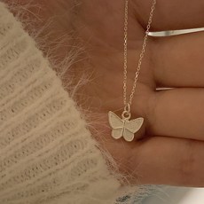 실버나비목걸이