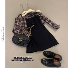 d63f1487ea567af352a98ed334843efe3d97ebfaf4ae0941e30be8ad927d.jpg