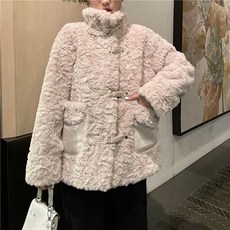 프리하이넥페이크카라