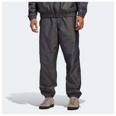 아디다스스케이트보딩