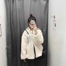 b71f7591b2222c50e2a57296e46be2bfa1cb566bd1d5351e19bffd9573aa.jpg
