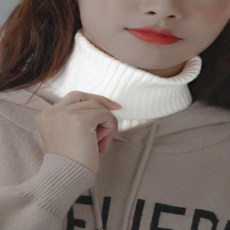 목만있는터틀넥