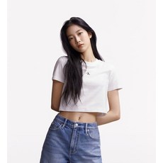 (정품)CALVIN KLEIN JEANS 2color 여 슬림핏 베이비 크롭 반팔 티셔츠 (화이트 블랙) J221837