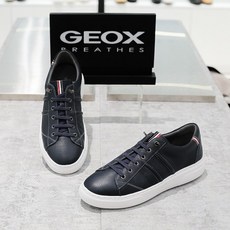 비제바노스니커즈