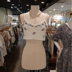 자수뷔스티에