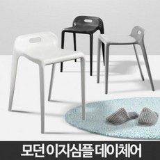 7b90c2ddcd385c7879fa9ed57c04a59b135193c5d476beae4ad06a13b424.jpg
