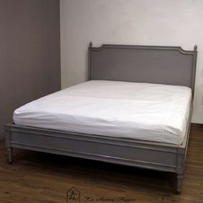 47f4e1040454bb1b10d54d0516d64ccf5bdfad4014a43038b3c15af395de.jpg